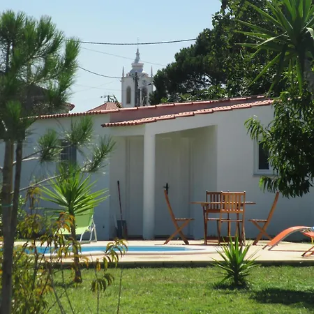 In Mit Eigenem Pool Nyaraló Coimbrão